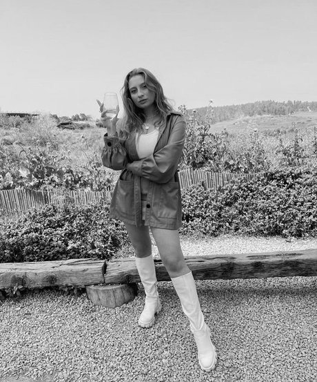 pregnant asian onlyfans exclusive img