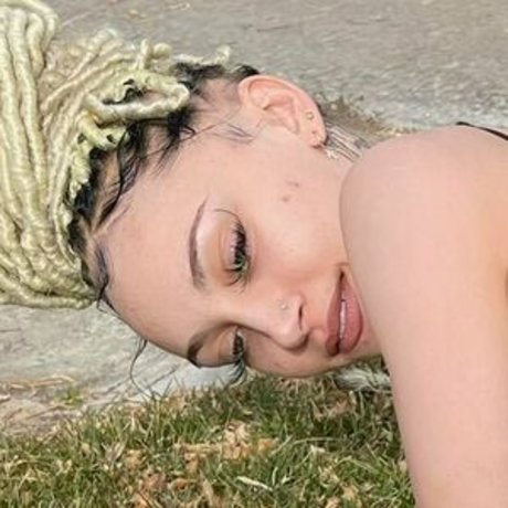 20 years old onlyfans sexy picture