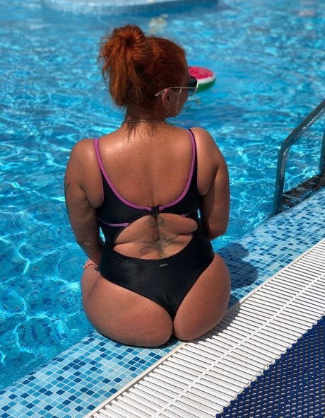 Lilia Malanchukova free pornstar photo