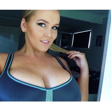 centerfold onlyfans top picture