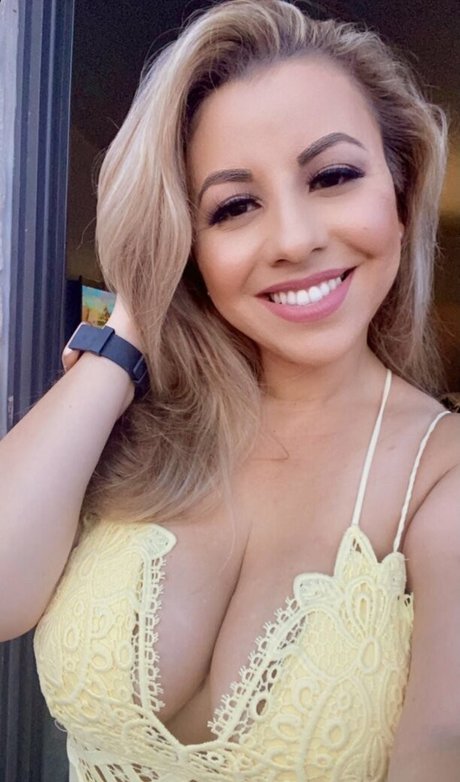 Adriana Noriega star erotic photo