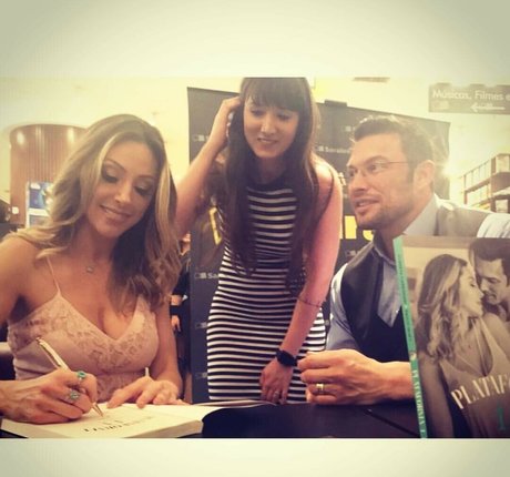 Roberta Carbonari Muzy naked pornstar pictures