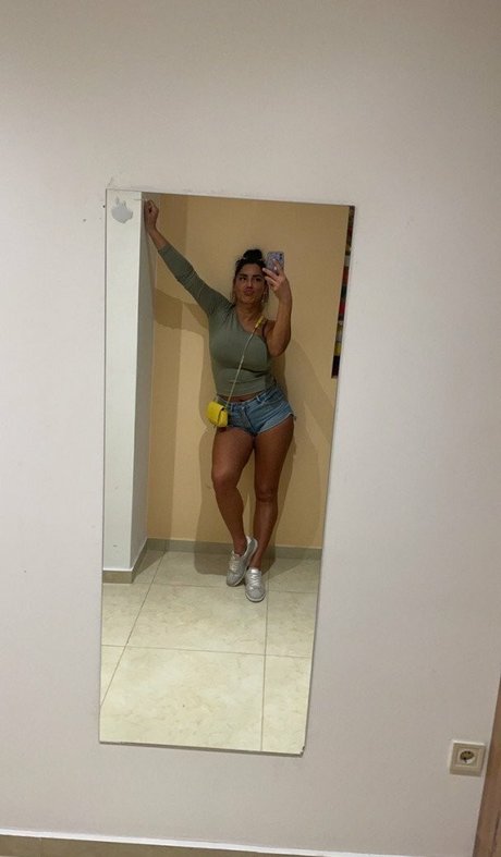 Daqnagold nice pornstar picture