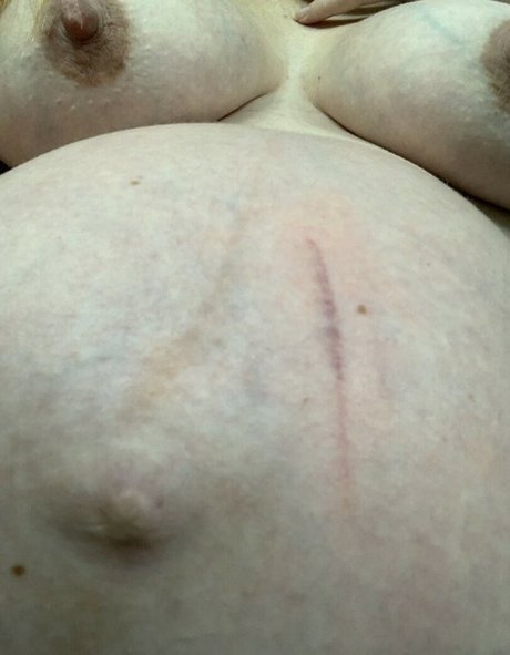 AliceWhite model perfect pics