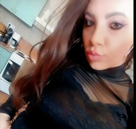 vivi2416 model nudes archive