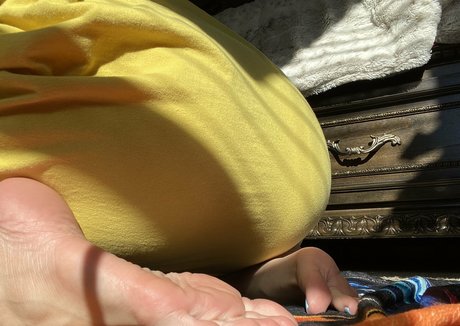 WaifuFeetMilk model porn img