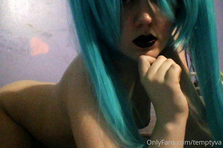 TemptyVA porn actress pic