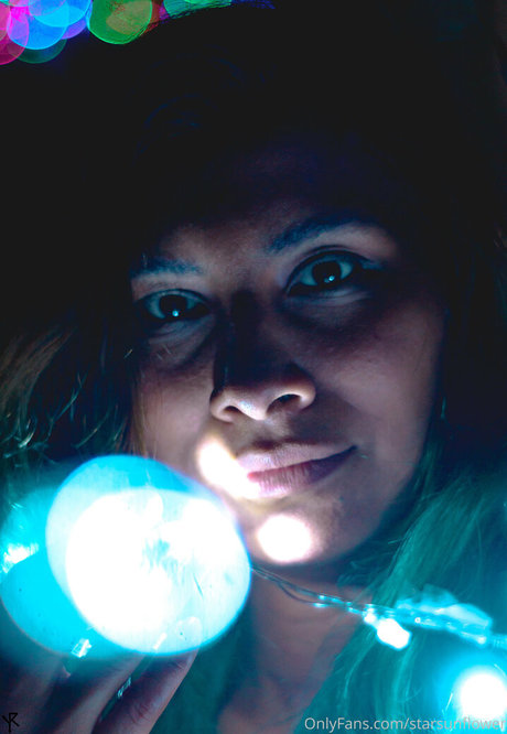 Lizbeth Martinez naked model photos