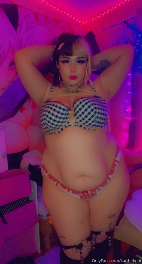 KatTheKunt erotic star img