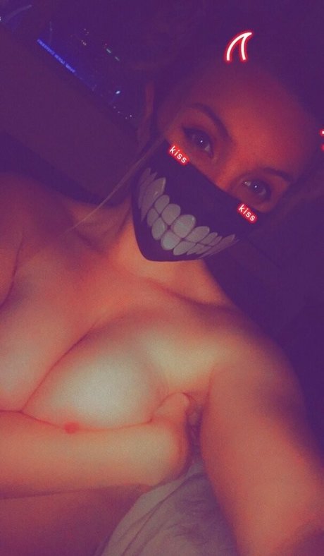 Calcosplay pornstar erotic image