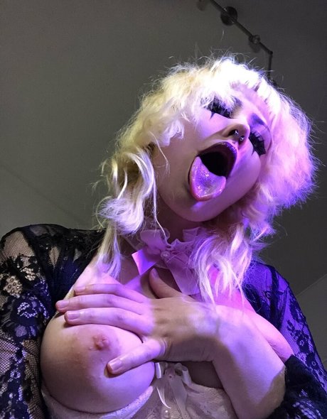 ukraine teen onlyfans naked images