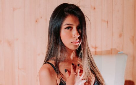 ashley jones9 nudes actress pics