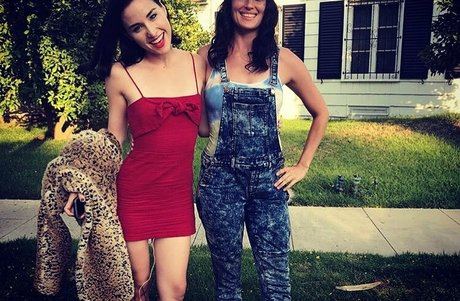 Allison Scagliotti beautiful actress image