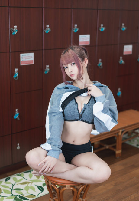 Noraneko star sexy photos