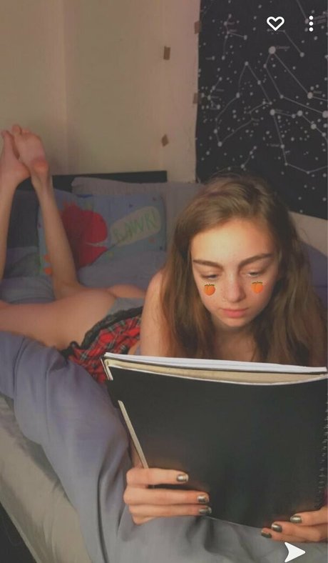 emily marionxoxo model perfect pictures