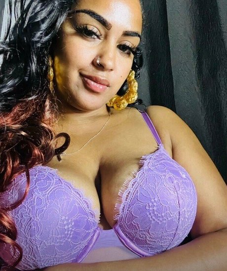 Stargirlsarah19x star porn gallery