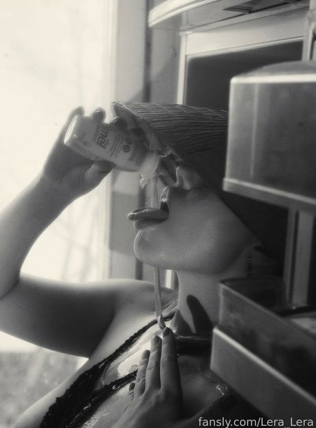 Lera Valerianka pornstar hot galleries