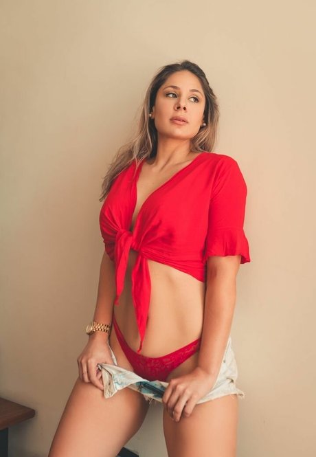 Lili candy model high quality gallery