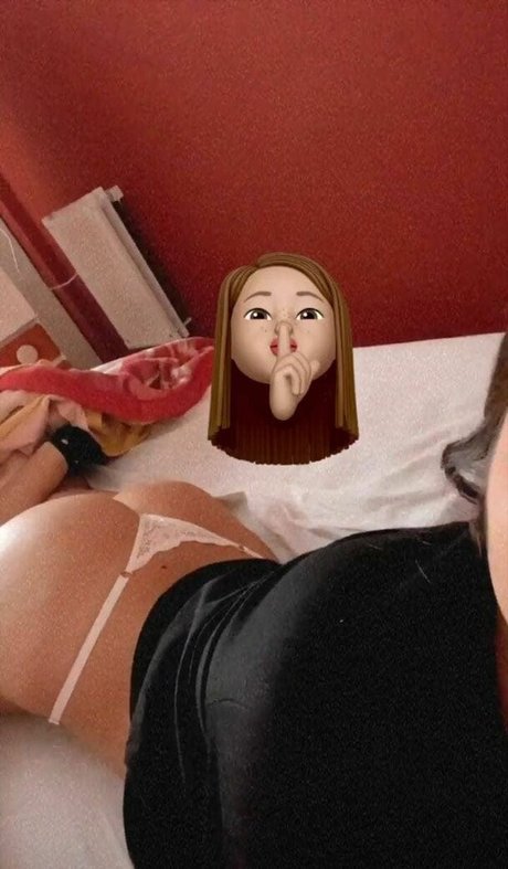 Viqui Diaz naked model picture