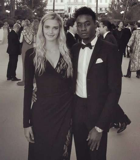 Noel Berry beautiful star photos