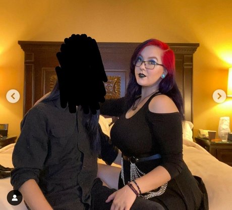 Lyraenium star nudes pics