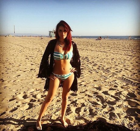 Dulce Maria hd star photos