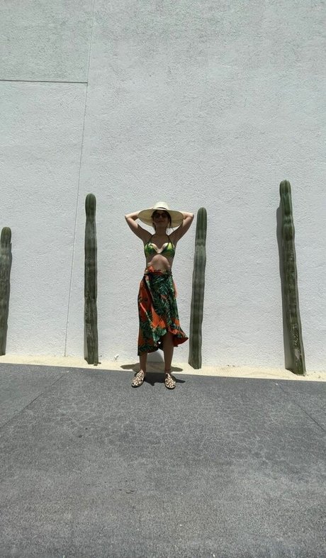 shemale onlyfans hot sexy pictures