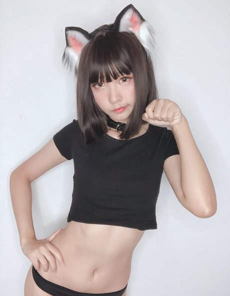 kiyomi pornstar erotic picture