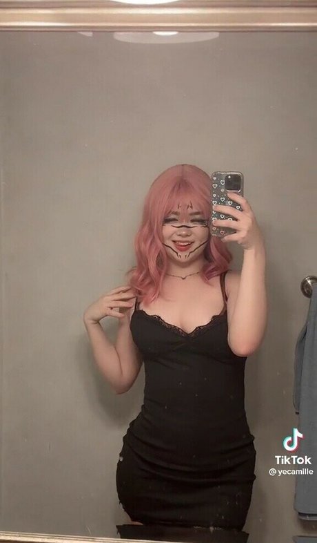 Yecamille sexy pornstar photo