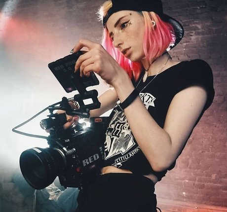 Rocken Rollia beautiful actress photos