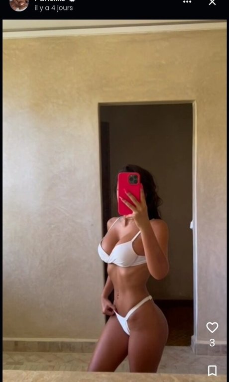 Parisxxz erotic star galleries