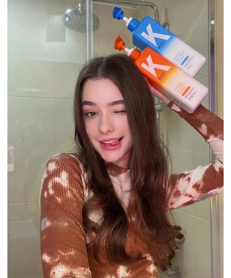 Dasha Tarab free star images