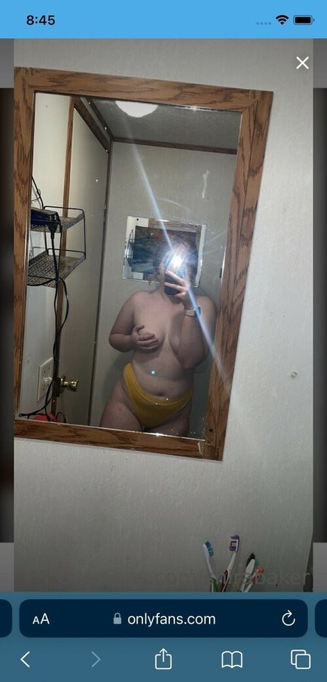 Shira Baker pornographic model picture