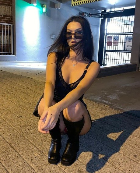 stella redpath perfect actress img