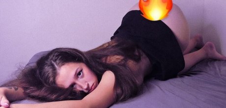 asian girlfriend onlyfans art naked picture