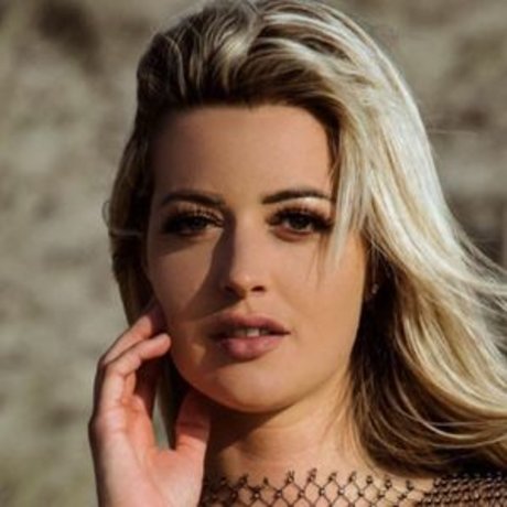 Milou Van Agtmael sex model images