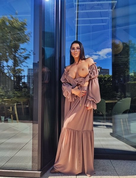 ebony wet pussy onlyfans sexy naked photos