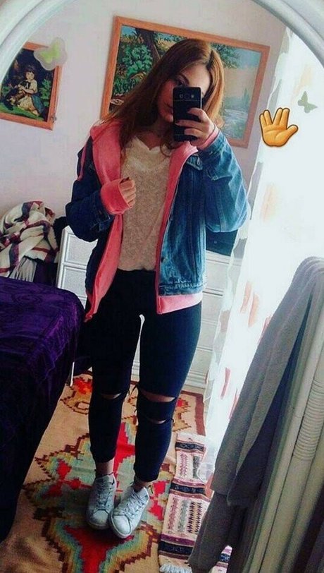 Aria Paria top star photos