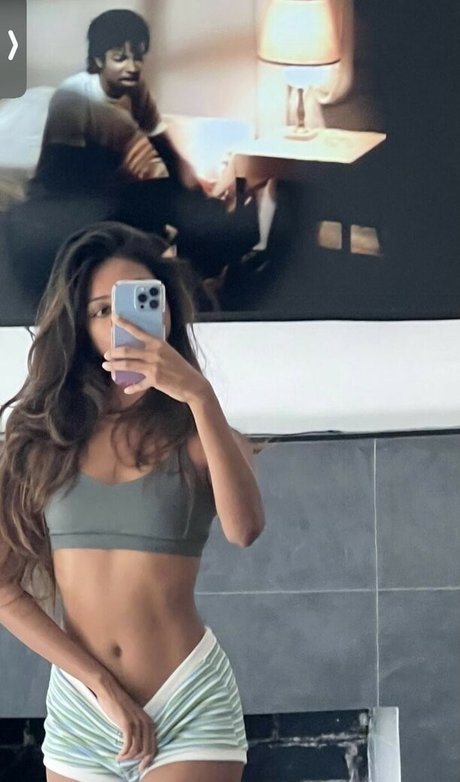 gangbang onlyfans erotic pics