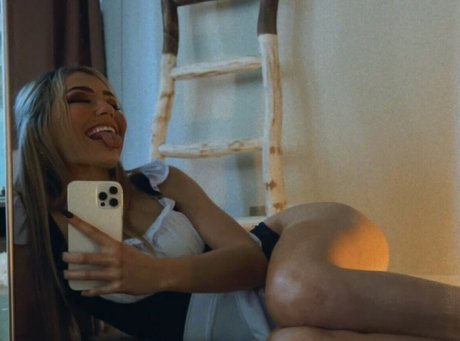 pregnant milf onlyfans free pictures