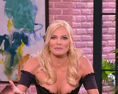 Ioanna Maleskou star pornographic photos