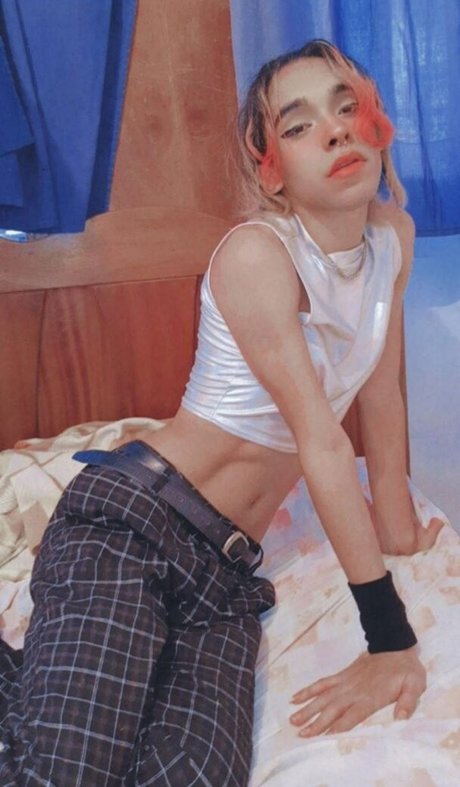 JadeFemboy beautiful star photo