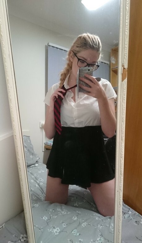 busty mom onlyfans xxx pics