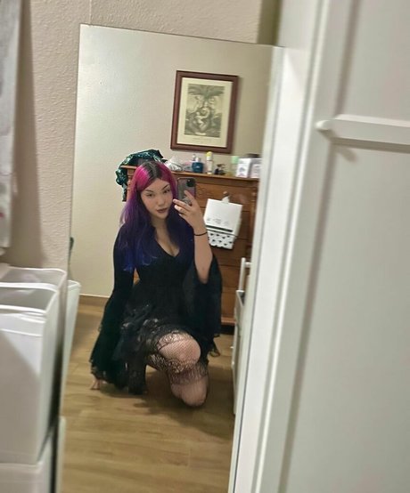 Draculonaa star top gallery