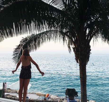 20 years old onlyfans free picture