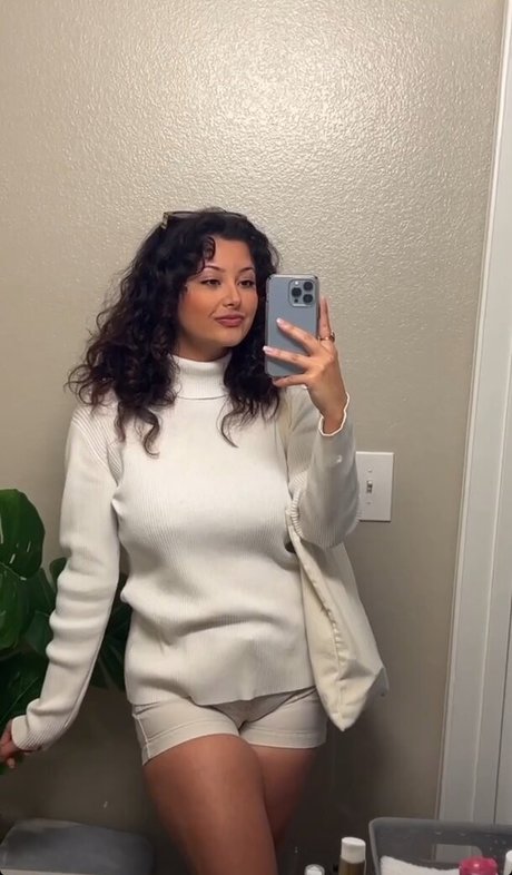 Iamrebeccasmithh model hot pic