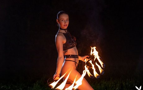 Elilith Noir pornstar hd gallery