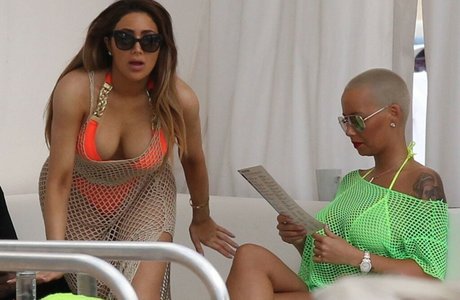 Amber Levonchuck star hot images