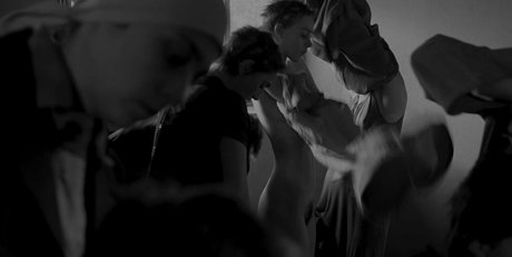 Embeth Davidtz star pornographic gallery