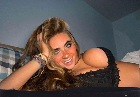 moonwolfgirl_ high quality pornstar picture